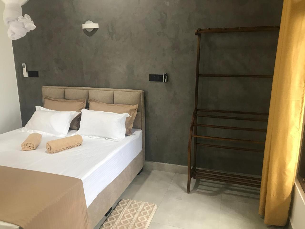 Flip Flop Inn מיריסה מראה חיצוני תמונה